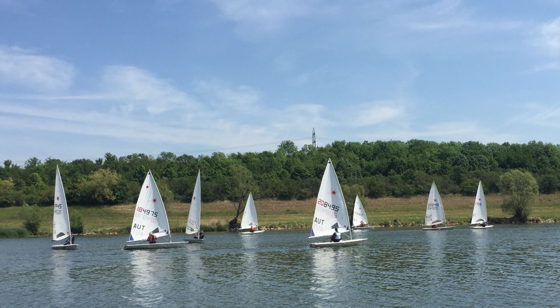 Laser-Gruppe auf der Neuen Donau